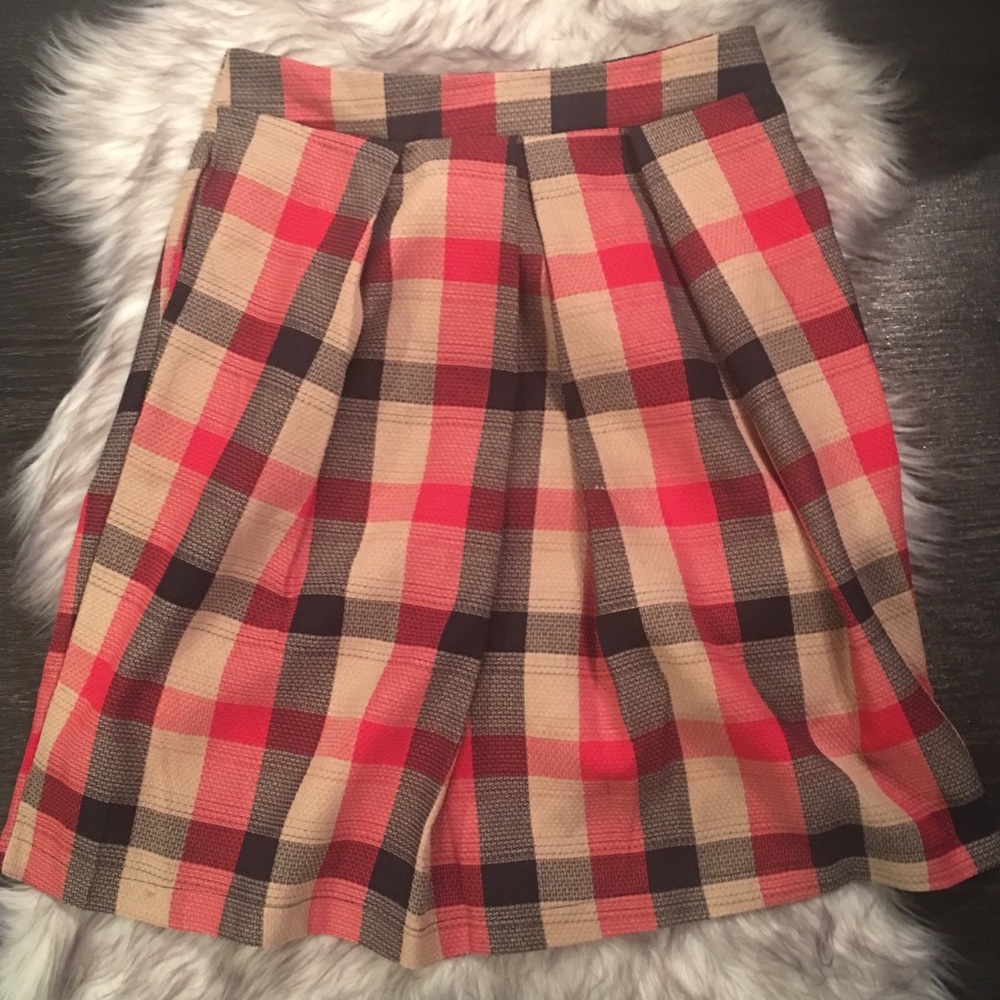 Plaid Pleated Skirt with Pockets
